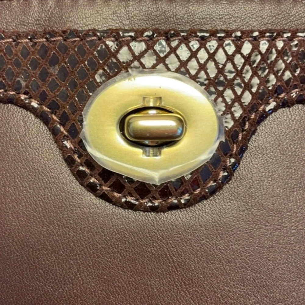 Coach Brown Wristlet Clutch Purse Wallet Authentic Like New